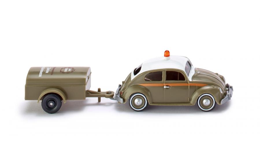 VW Beetle 1200 with single-axle trailer