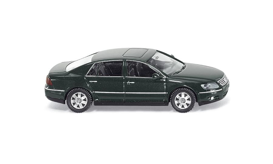 VW Phaeton marais green metall