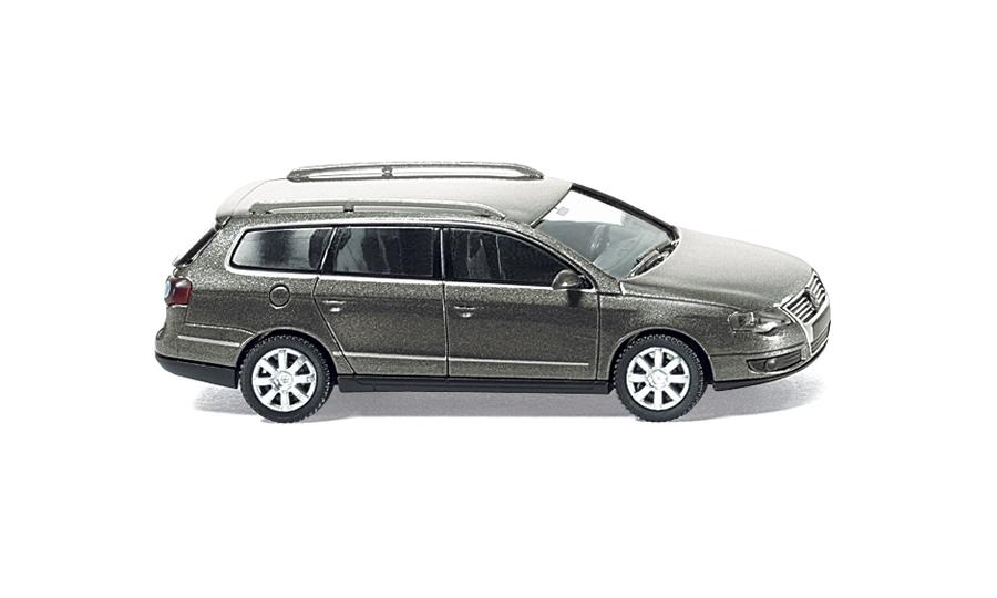 VW Passat Variant green granite green