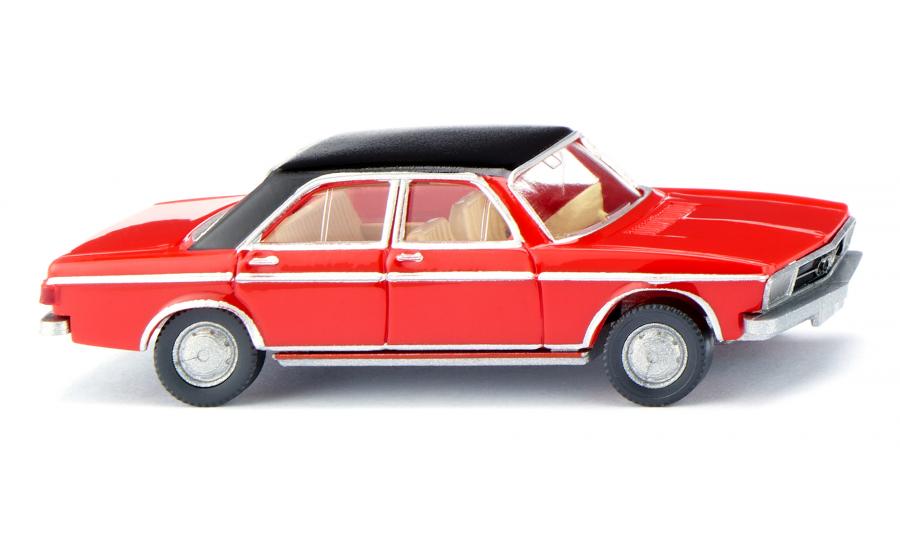 Audi 100 - verkehrsrot mit schwarzem Dach