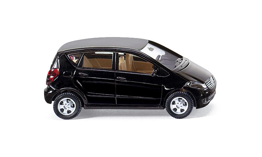 MB A class 5 doors black