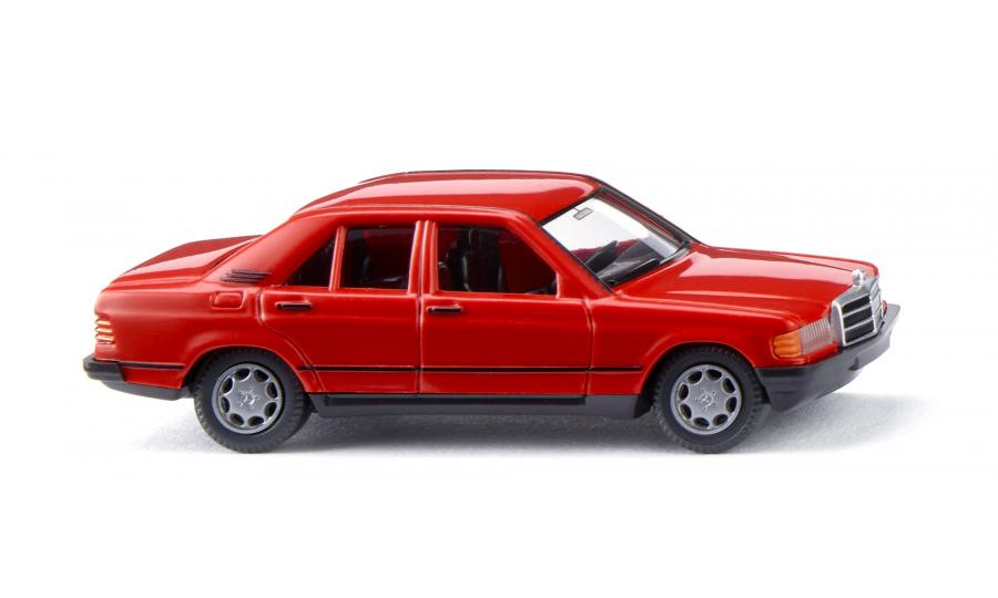 MB 190 E - signalrot