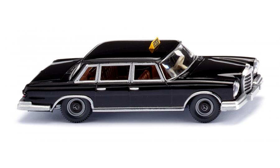 Taxi - MB 600
