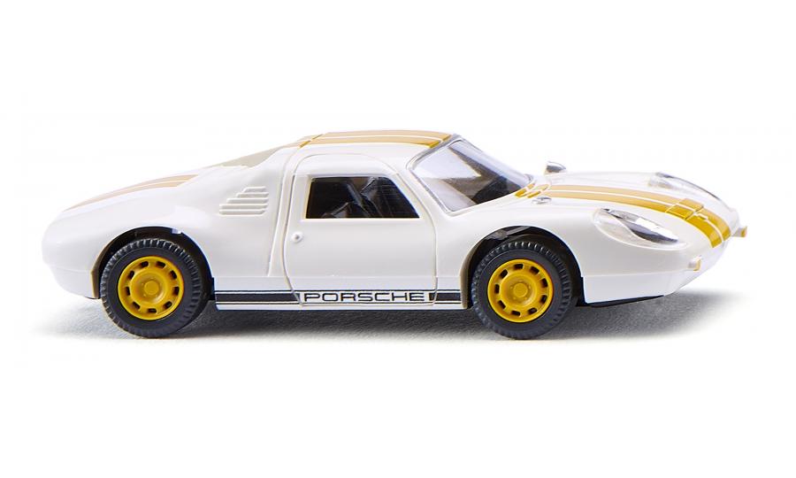 Porsche 904 GTS – pearl white