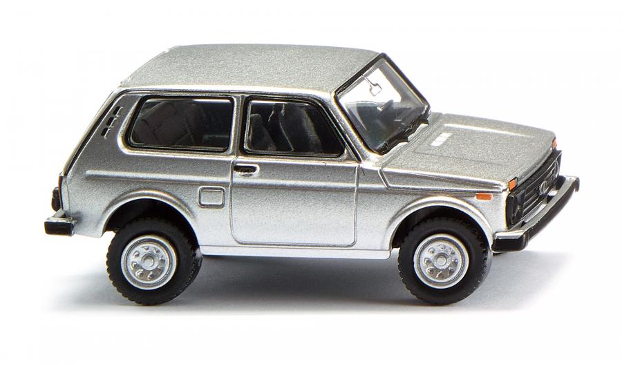 Lada Niva - silber-metallic