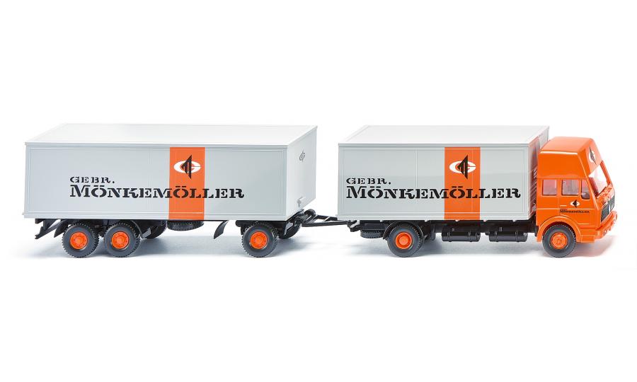 Box trailer road train (MB 1638) "Mönkemöller"