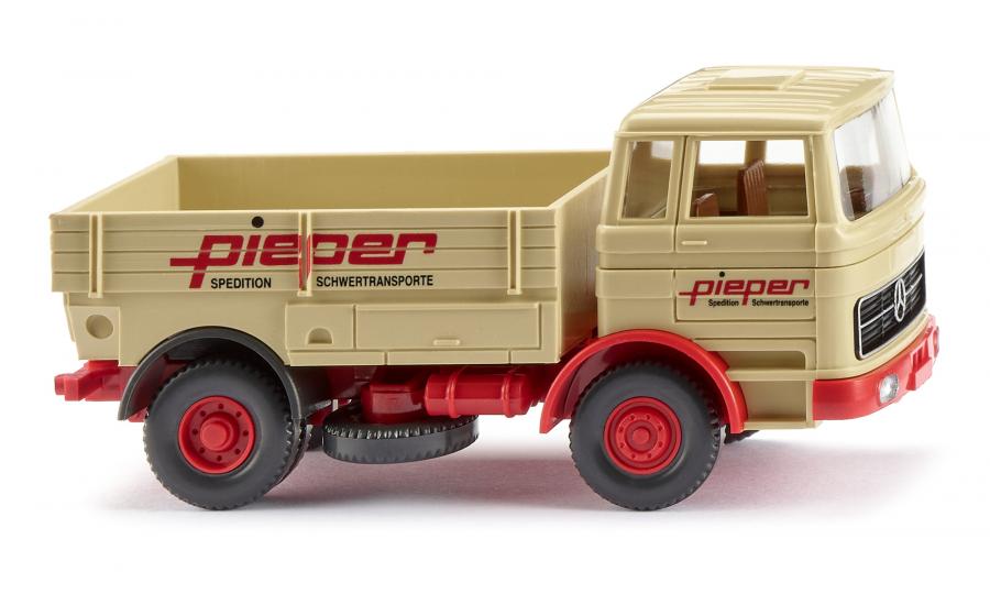 Schwerlastzugmaschine (MB) 