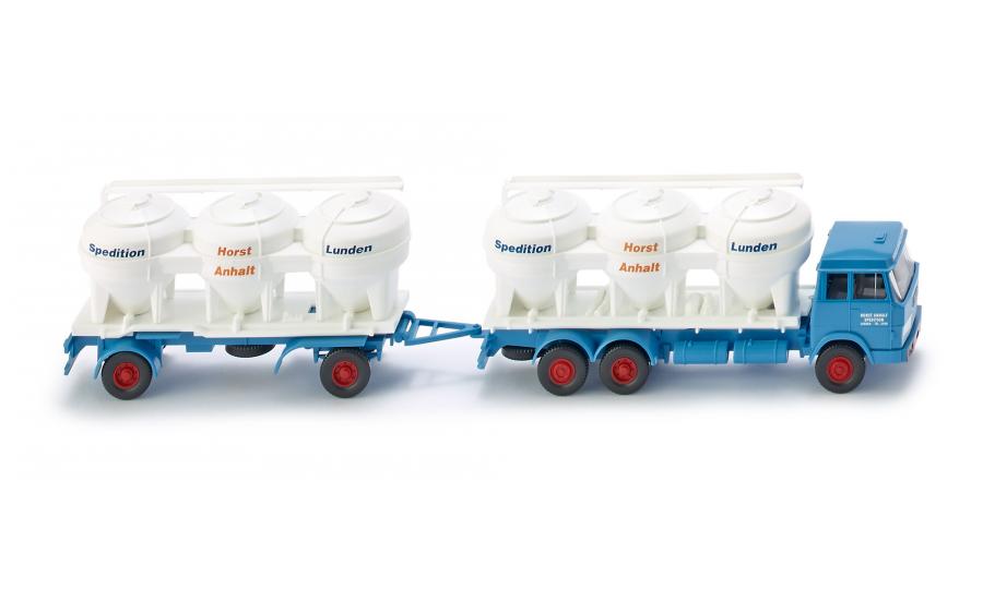 Silo truck and trailer (Hanomag-Henschel)