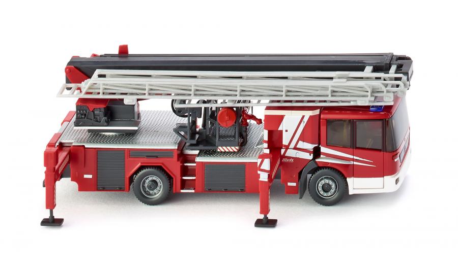 Metz B32 hydraulic rescue platform (MB Econic)