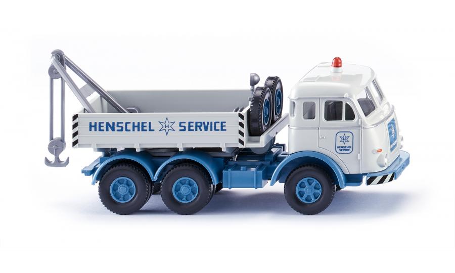 Towing vehicle (Henschel) 