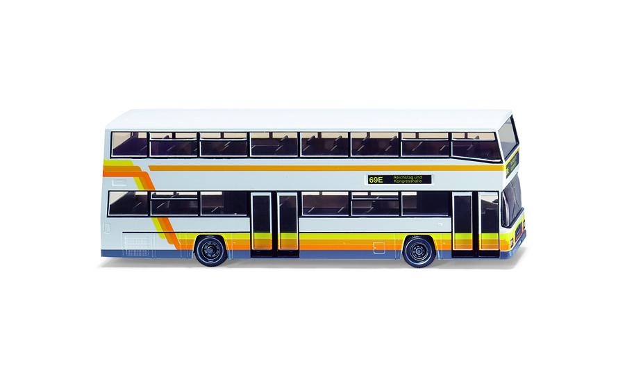 double-decker bus D 89
