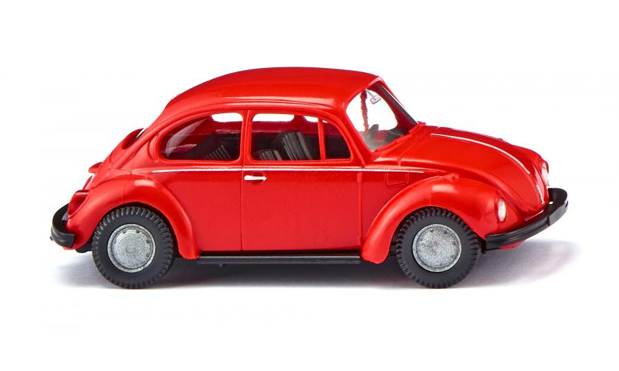 VW Beetle 1303 - red