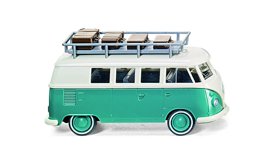 VW T1 van with baggage