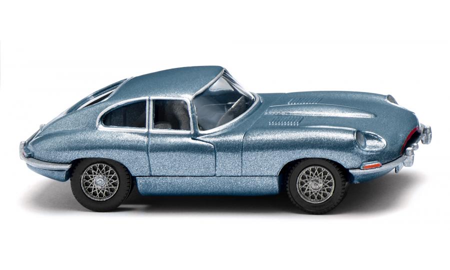 Jaguar E-Type Coupé - opalescent blue met.