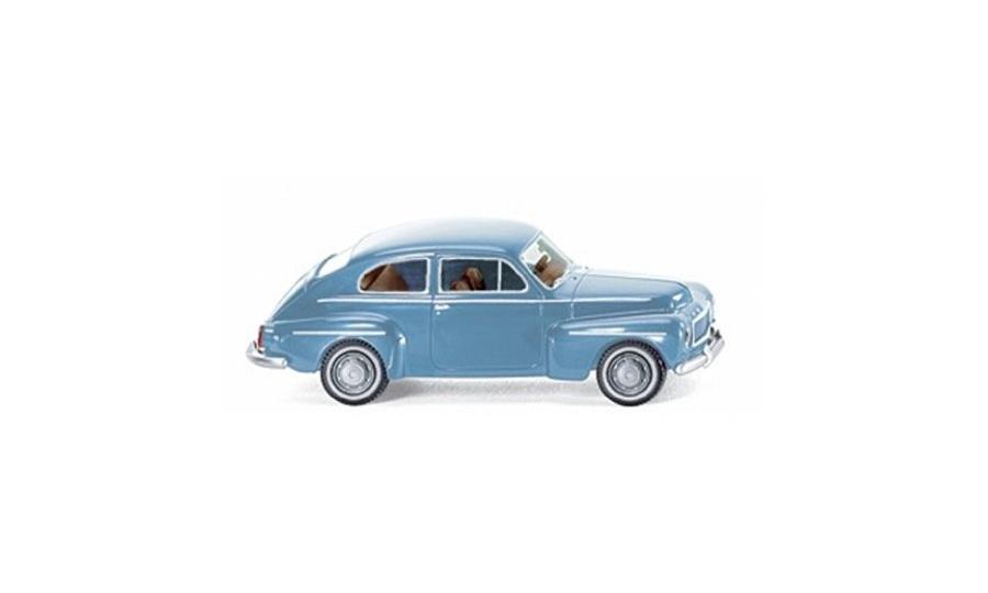 Volvo PV 544 blue