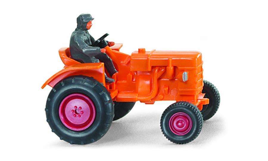 Fahr Tractor