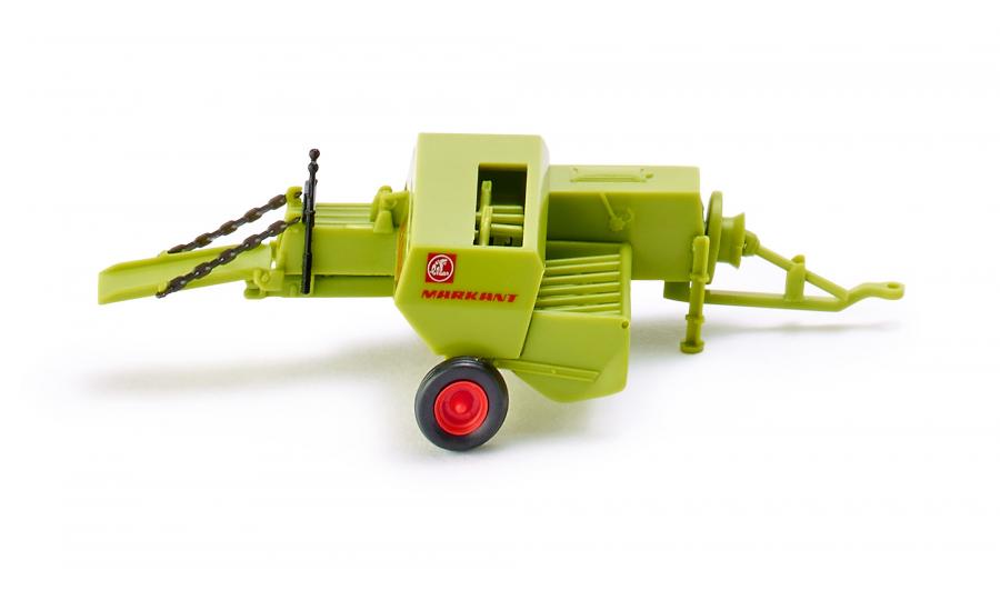 CLAAS Markant baler