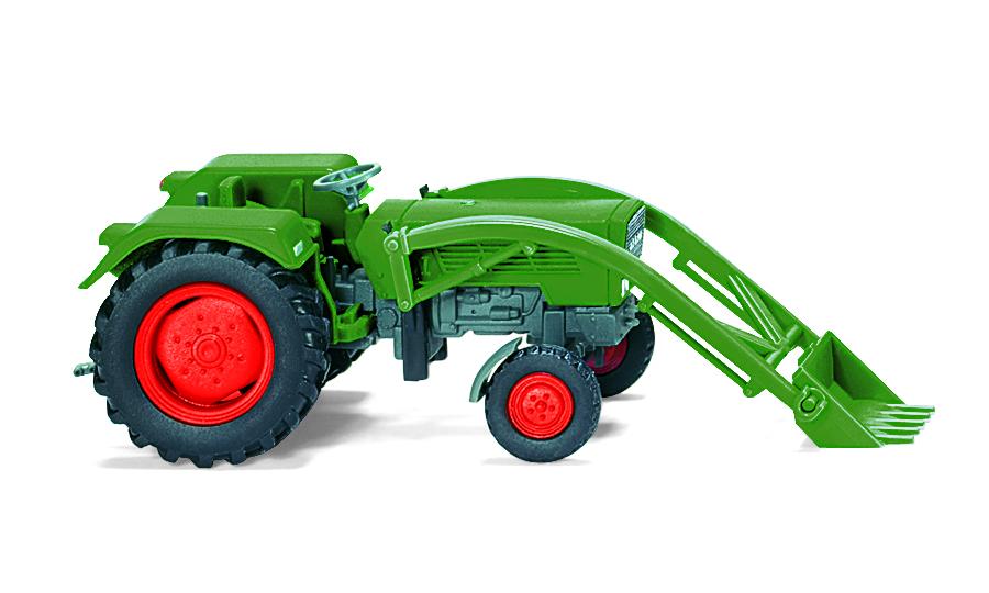 Fendt Farmer 2S w. frontloader