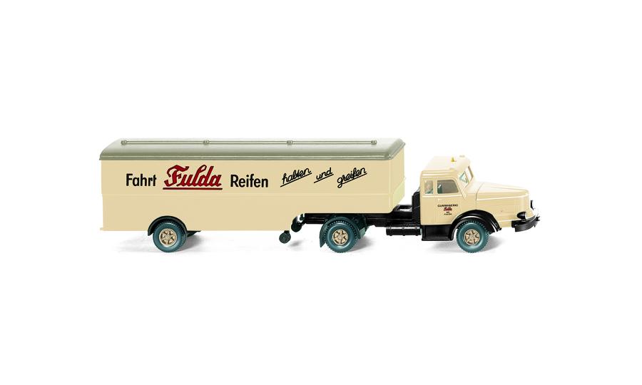 Lorry Krupp Titan