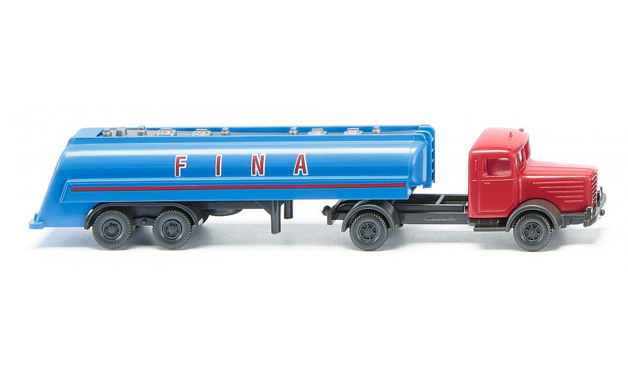 Tanker truck (Büssing 8000) "Fina"