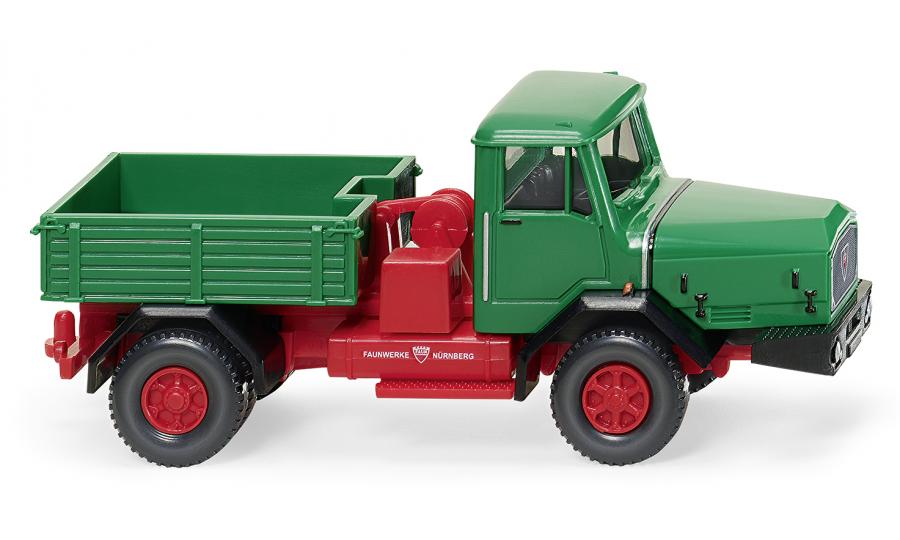 Heavy duty tractor unit (Faun)  mint green